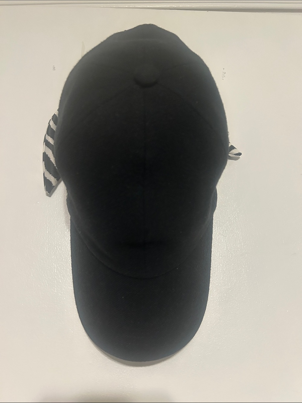 Steve Madden Black Baseball Cap with Black-and-White Bow Accent